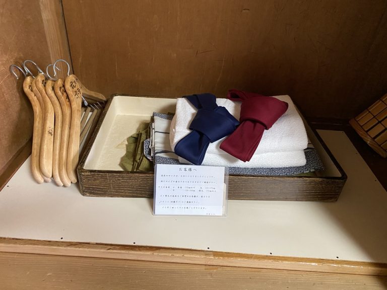 戸棚内ゆかた