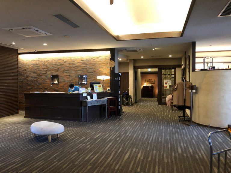 ロビー