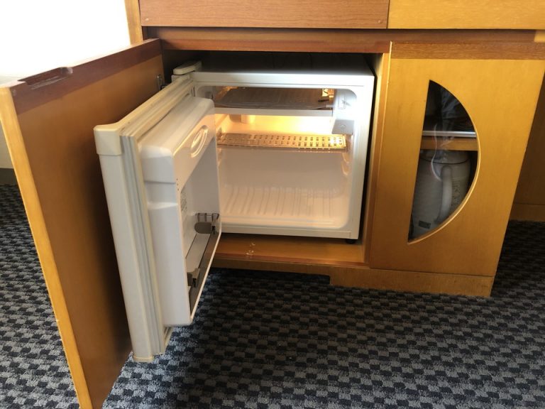 冷蔵庫(開けた状態)