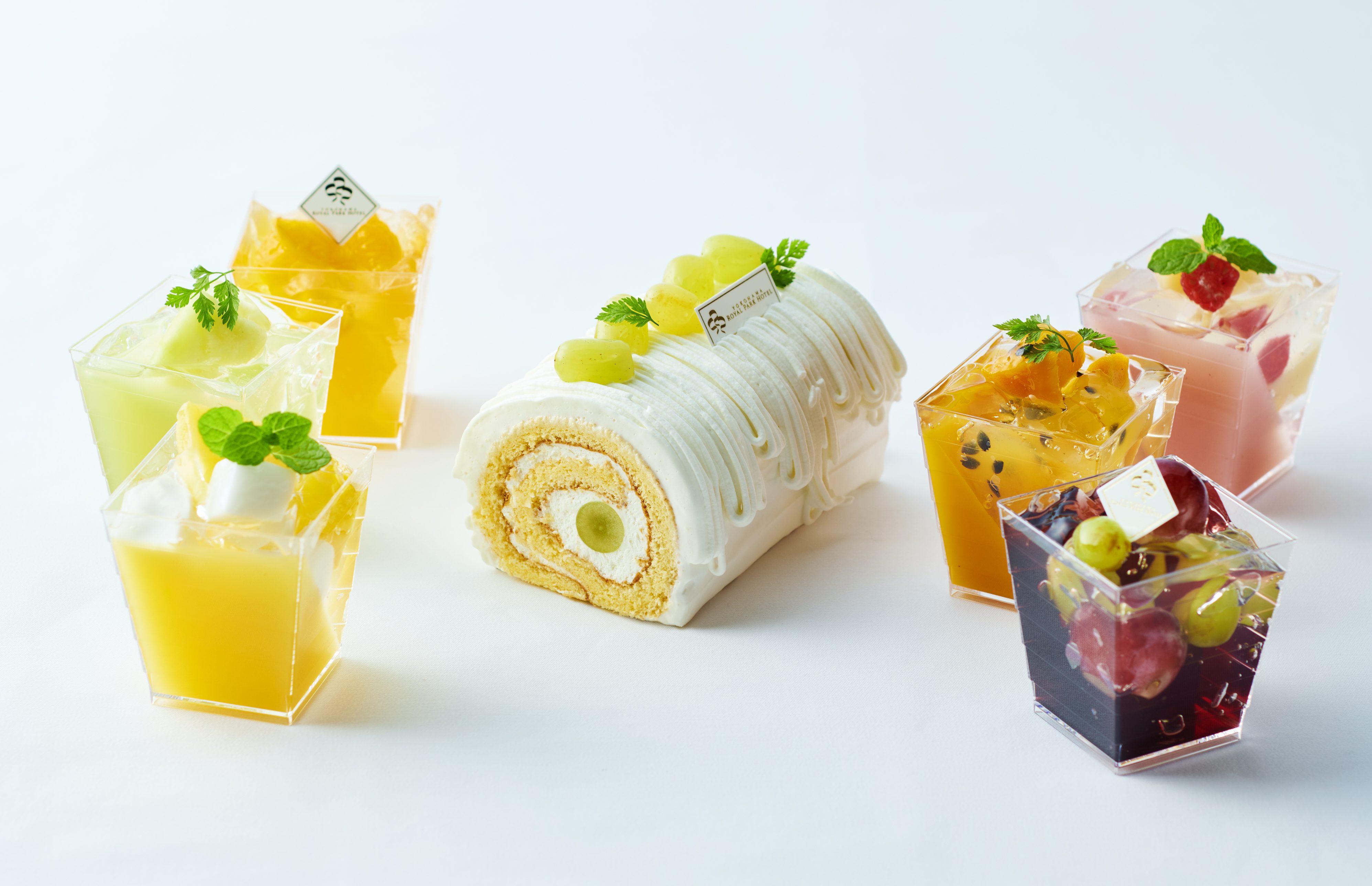 横浜ロイヤルパークホテル シャインマスカットを使ったロールケーキが今年も登場 サマースイーツフェア Fish Tips