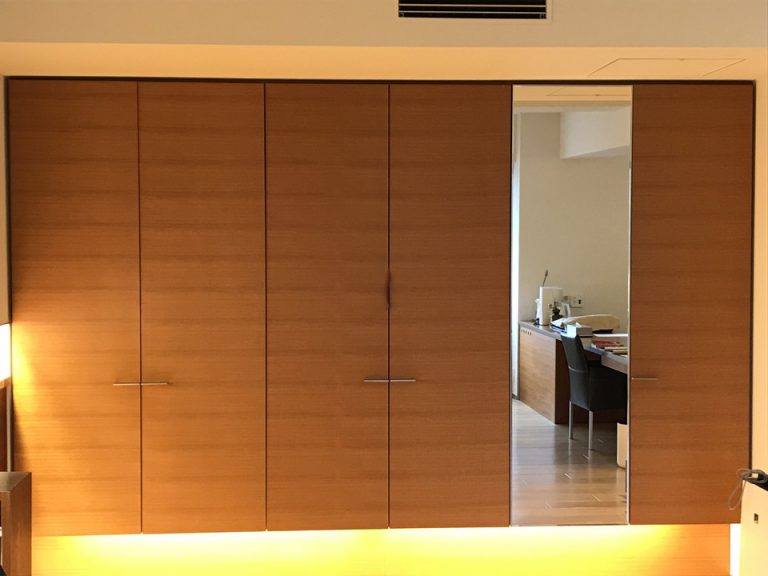 部屋 クローゼット6