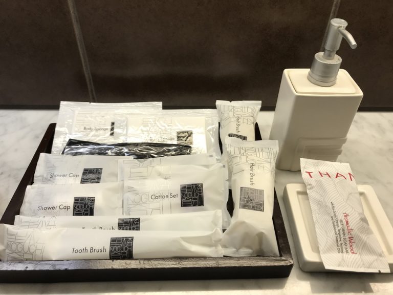 部屋 アメニティ2