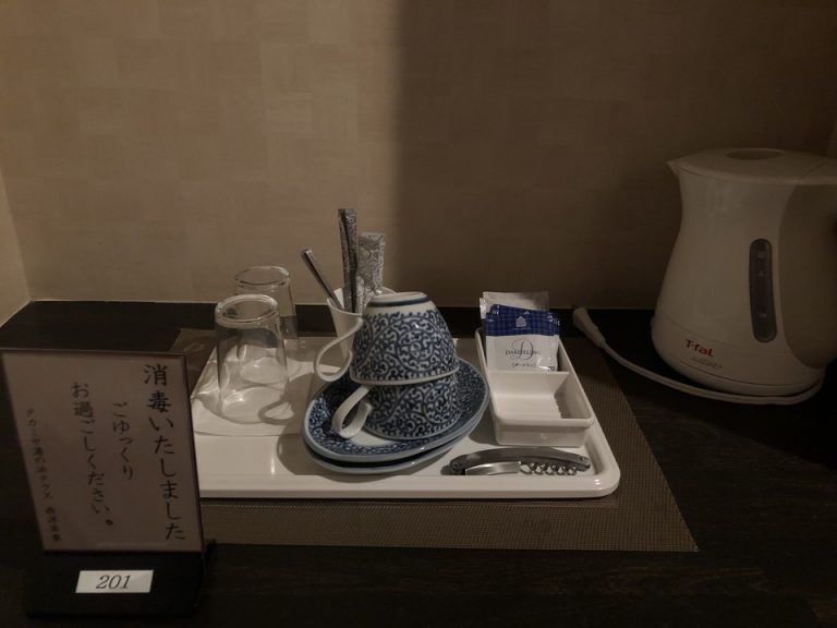 玄関 カフェコーナー