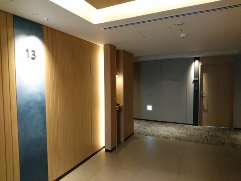 エレベーターホール客室階