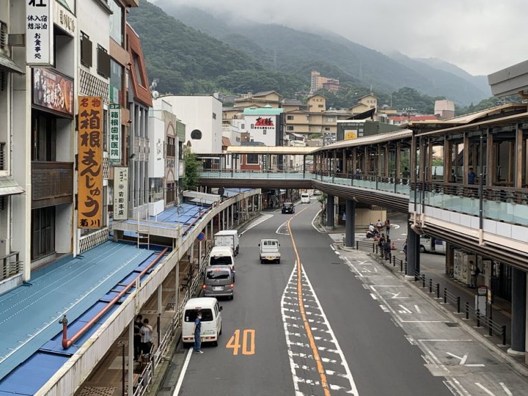 商店街も至近(3)