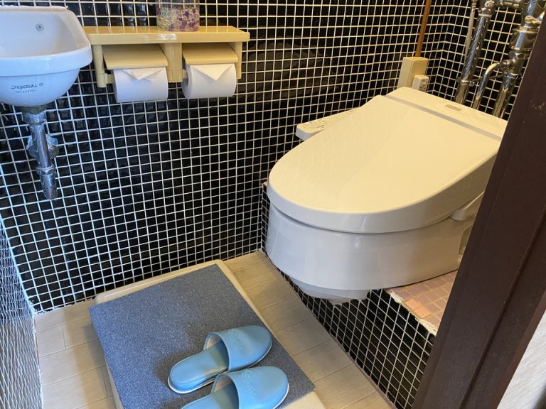 トイレ 内部