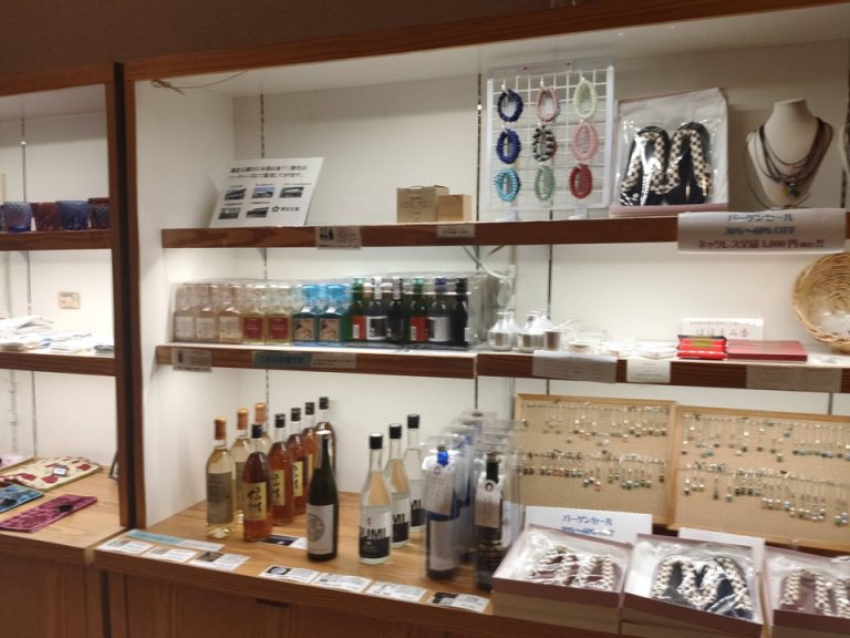 お土産売り場 (13)