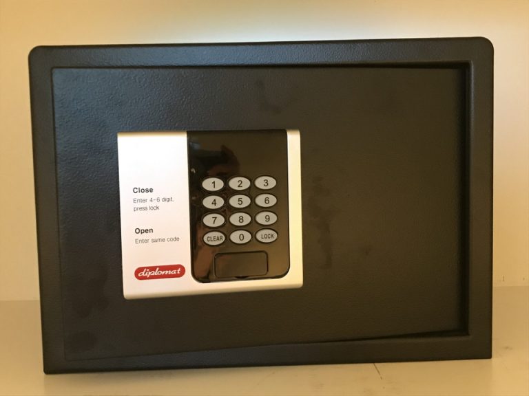 部屋 セイフティボックス2