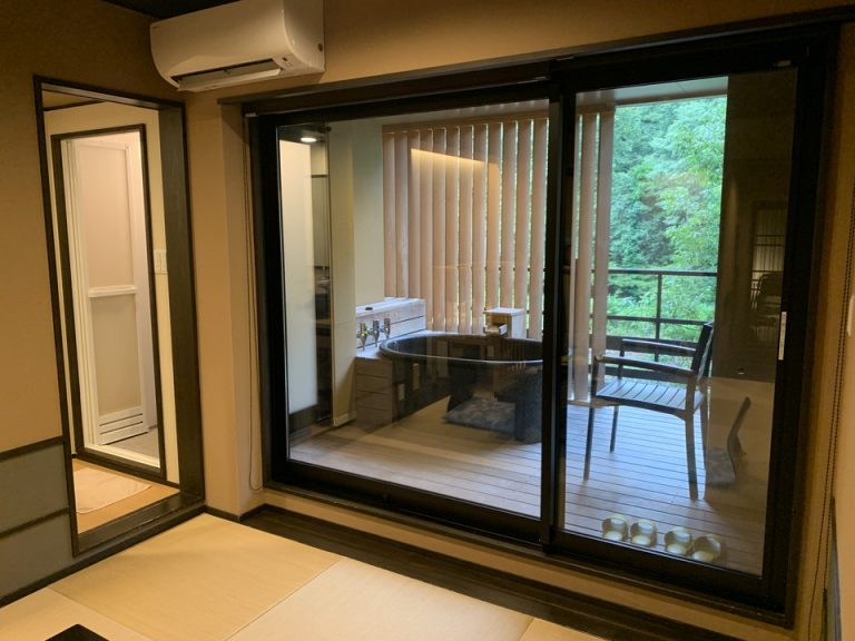 客室露天風呂(3)