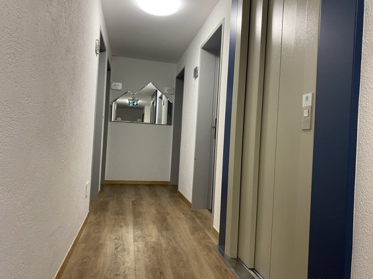 エレベーターホール客室階&廊下全体2