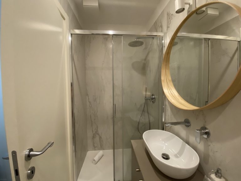 バスルーム全景2