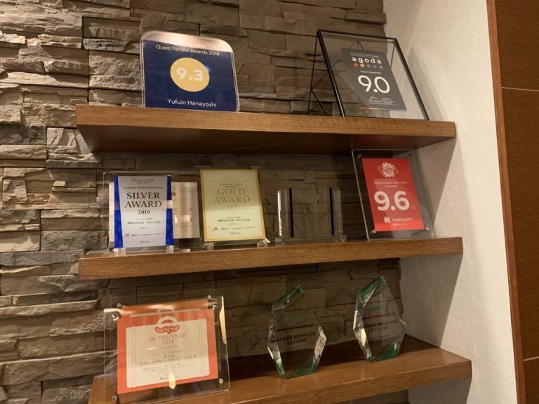 エントランス 装飾