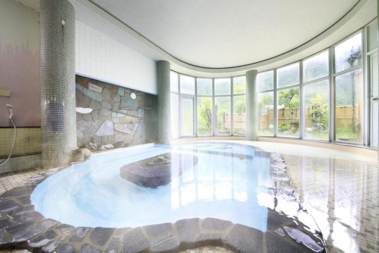 2670957_17091517430056418339