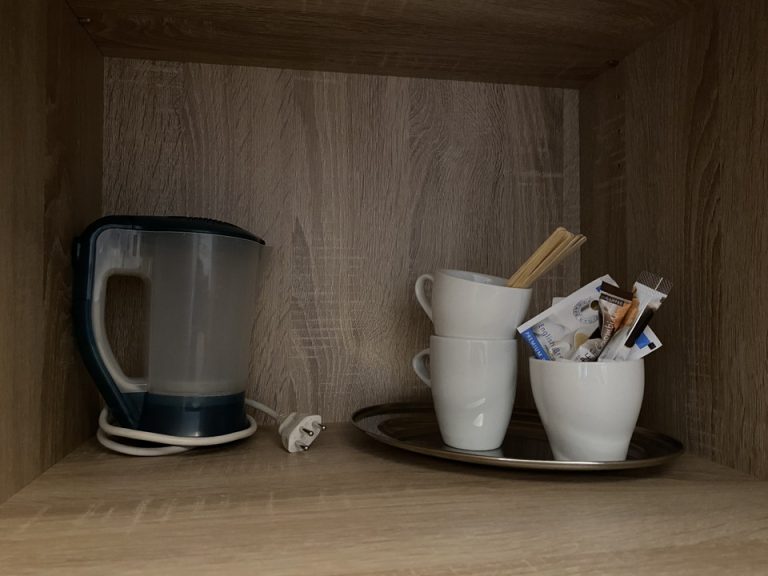 カップ、カフェコーナー