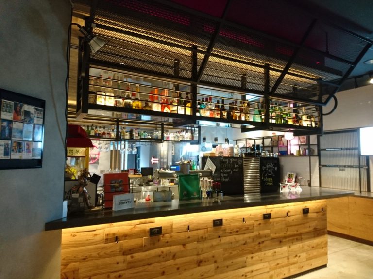 バーカウンター