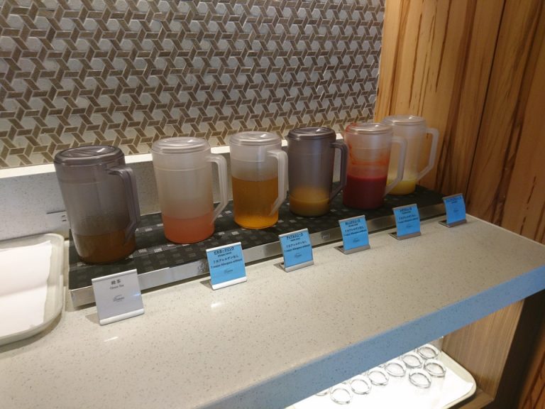 ドリンクコーナー