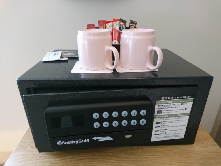 セーフティボックス(閉じた状態)