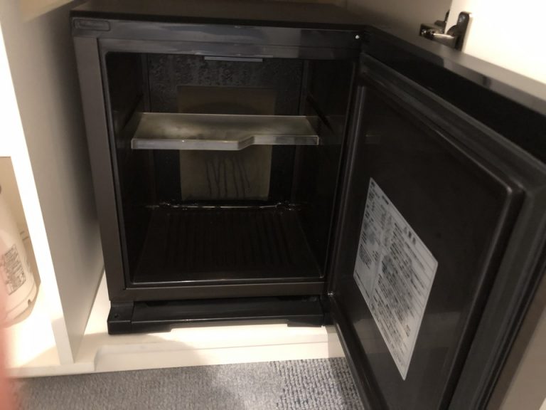 冷蔵庫オープン