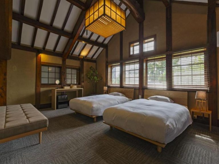 6350453_19122313220086255978