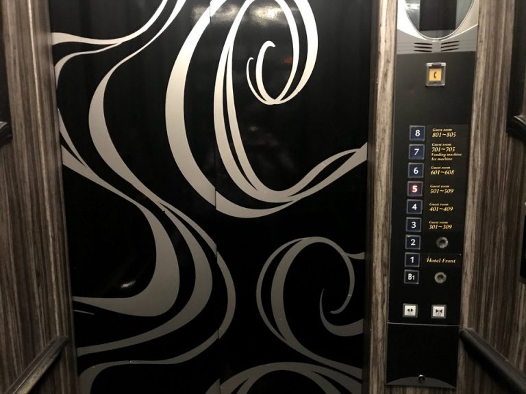 エレベーターボタン