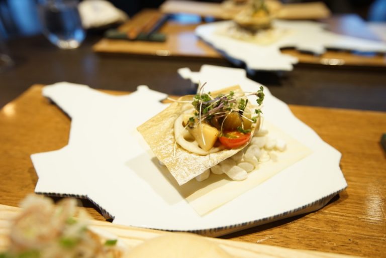 酒菜。アワビの酒盗焼き