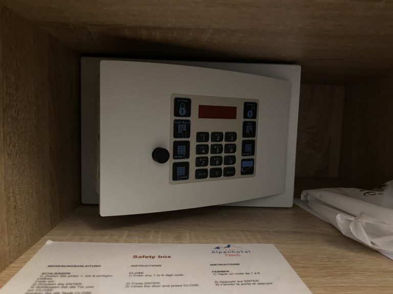 セーフティボックス