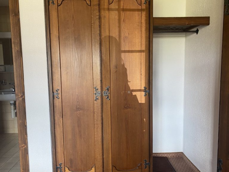 クローゼット外観2