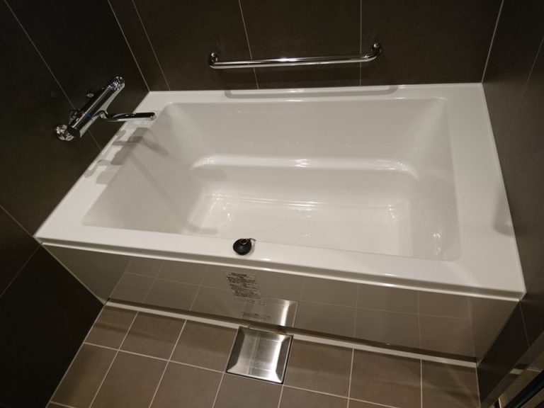 バスタブ
