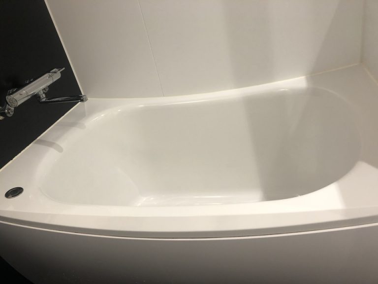 バスタブ
