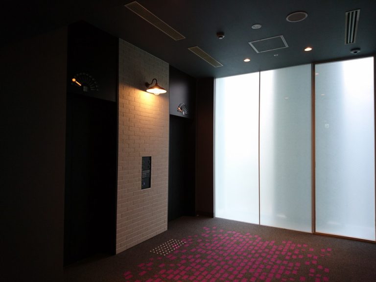 エレベーターホール客室階