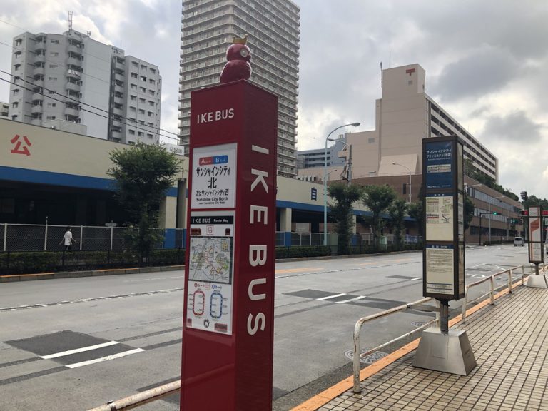 ホテル エントランス前 IKE BUS 停留所