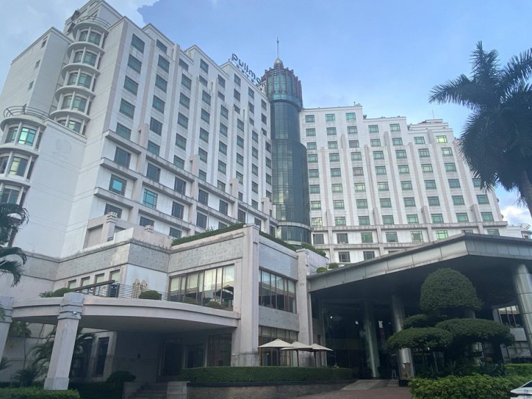 pullman 外観2
