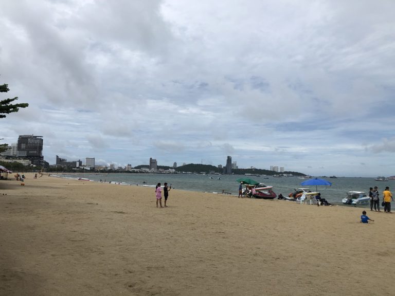 ビーチ