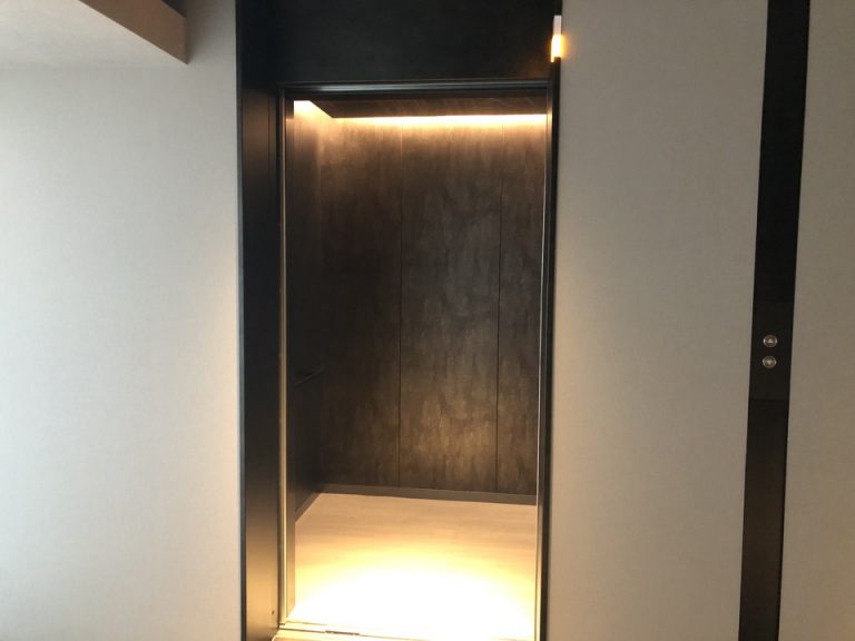 エレベーター(1)