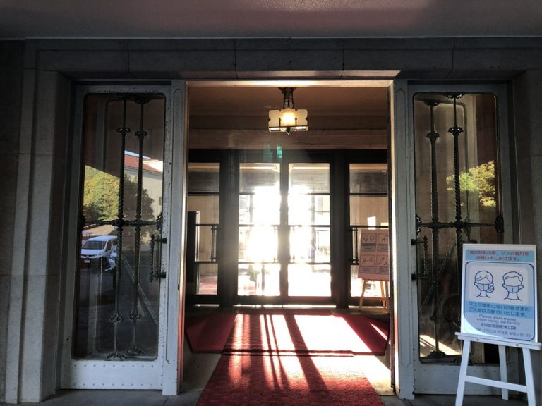 エントランス(2)