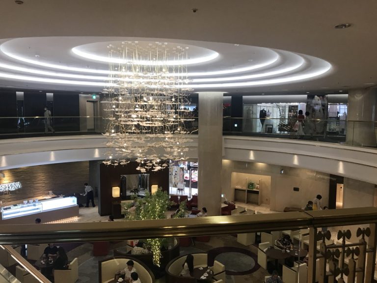ホテルフロント2