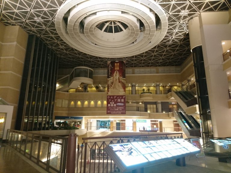 シェラトンスクエア外観