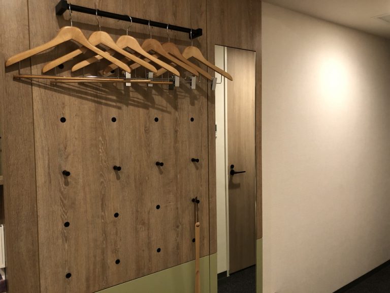 ハンガー全体