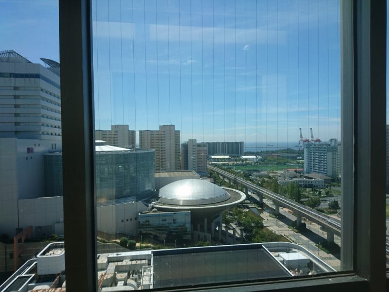 エレベーターからの景色(海側)