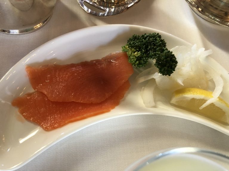 スモークサーモン