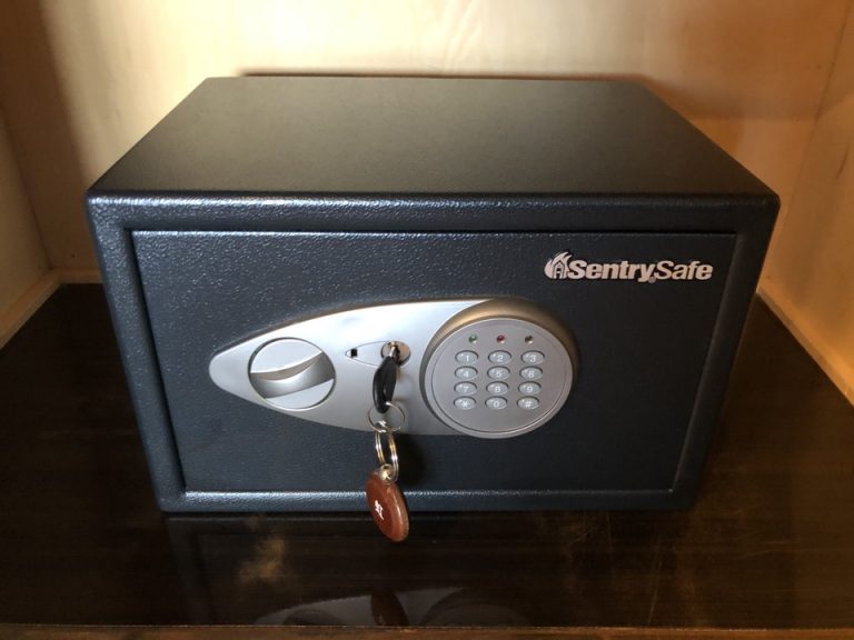 セーフティーボックス(閉じた状態)