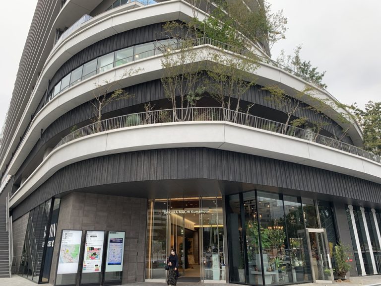 サクラマチクマモト(1)