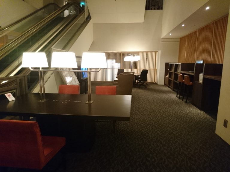 ロビー階ビジネスセンター