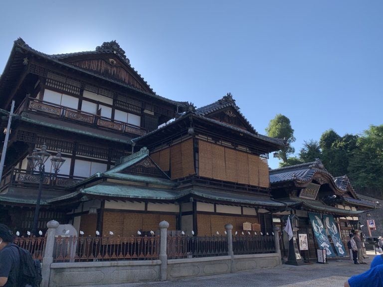 道後温泉本館