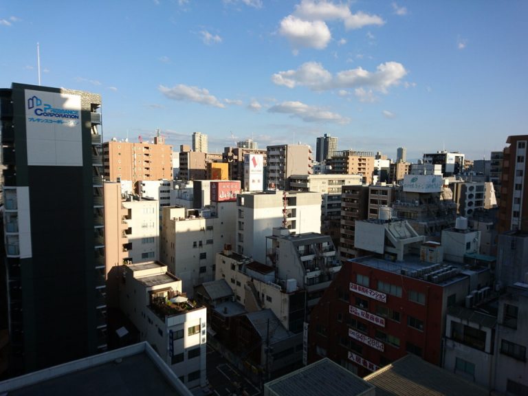 バルコニーからの眺望昼(東南方向)