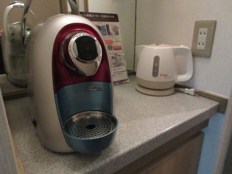 電気ケトル・コーヒーメーカー