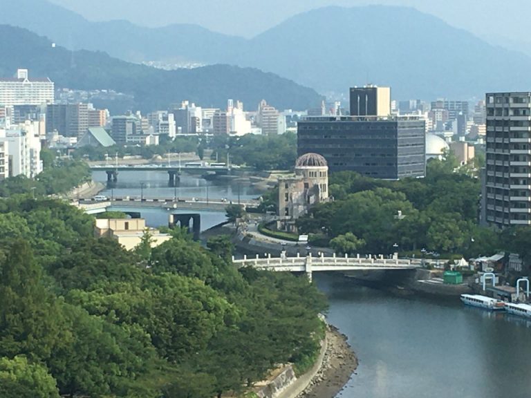 座席から望む景色4