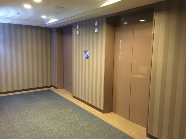 12階EV前ホール