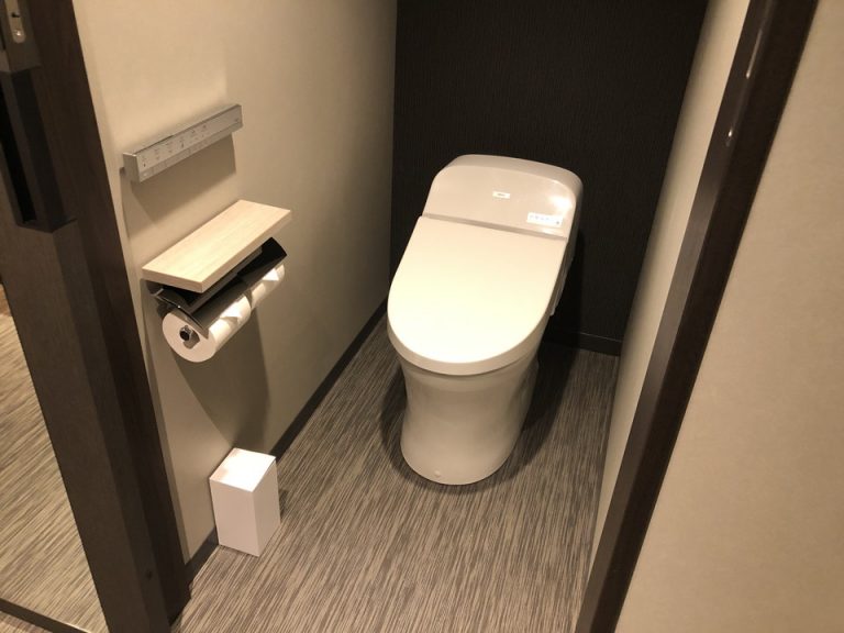 トイレ(1)