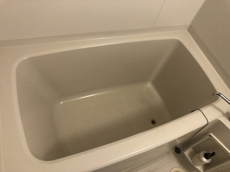 バスタブ